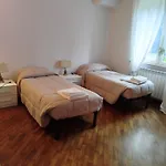 La Casa Di Mery Appartement *